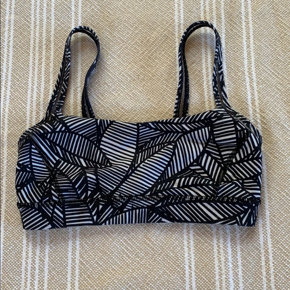 Lulu lemon sports bra